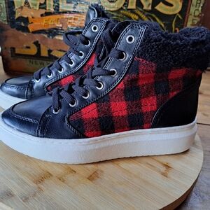 Marc Fisher Ankle Boots, Women Size 7, Buffalo Plaid, Lace Up Winter Booties